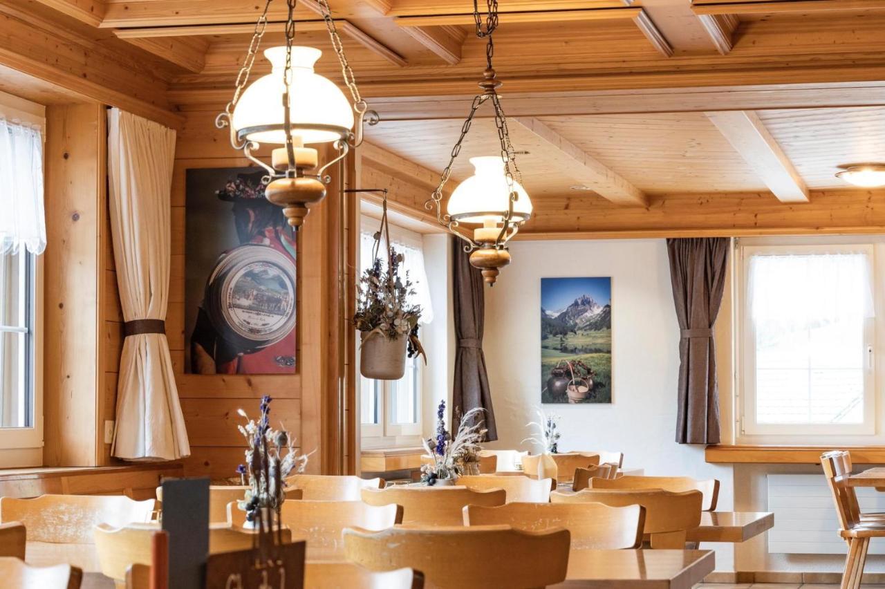 Gasthaus Roessli Brülisau Exteriör bild
